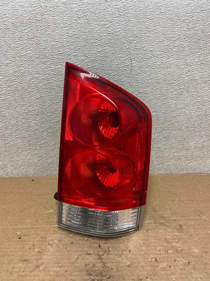 2005 to 2015 Nissan Armada Right Passenger RH Side Tail Light Oem AB4732 LK0