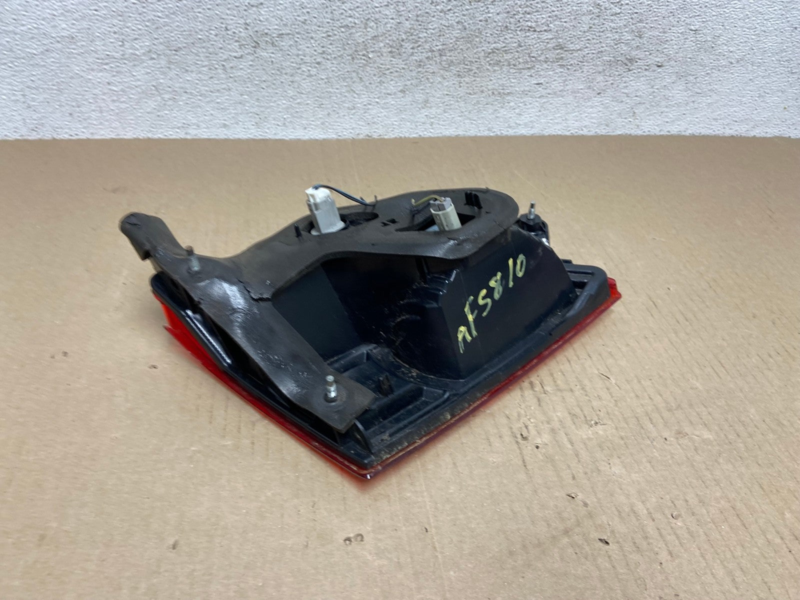 2010 - 2014 Subaru Outback Right Passenger RH Inner Tail Light AF5810 LK5