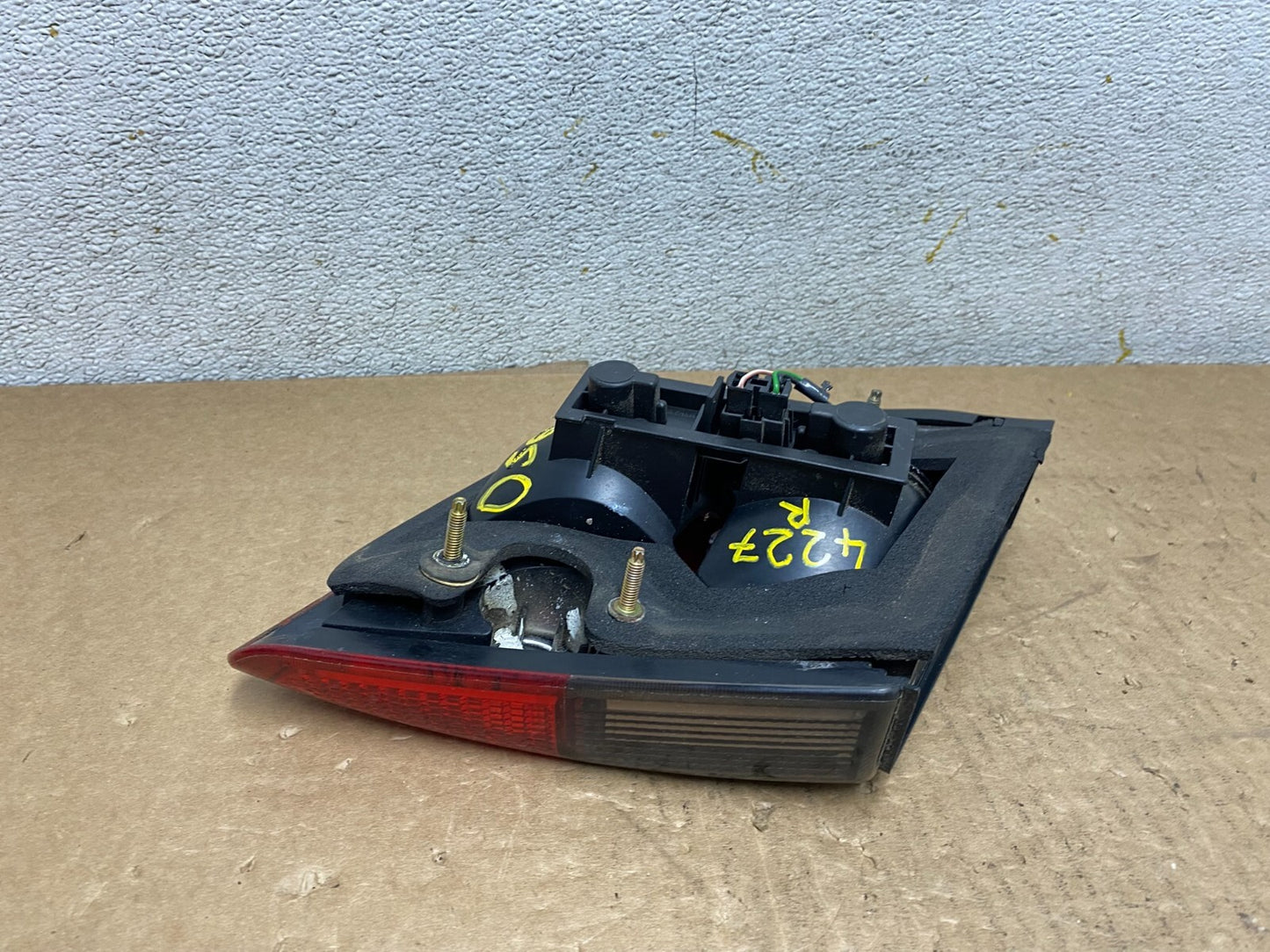 1999 to 2001 SAAB 9-5 Passenger Right Side Tail Light Inner Sedan OEM O5670 DW3