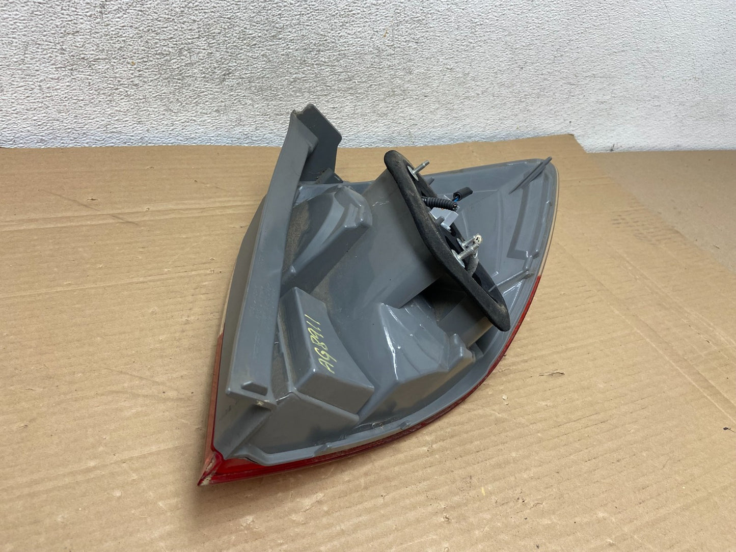 2009 to 2013 Honda Fit Left Driver LH Side Tail Light AG8911 DW5