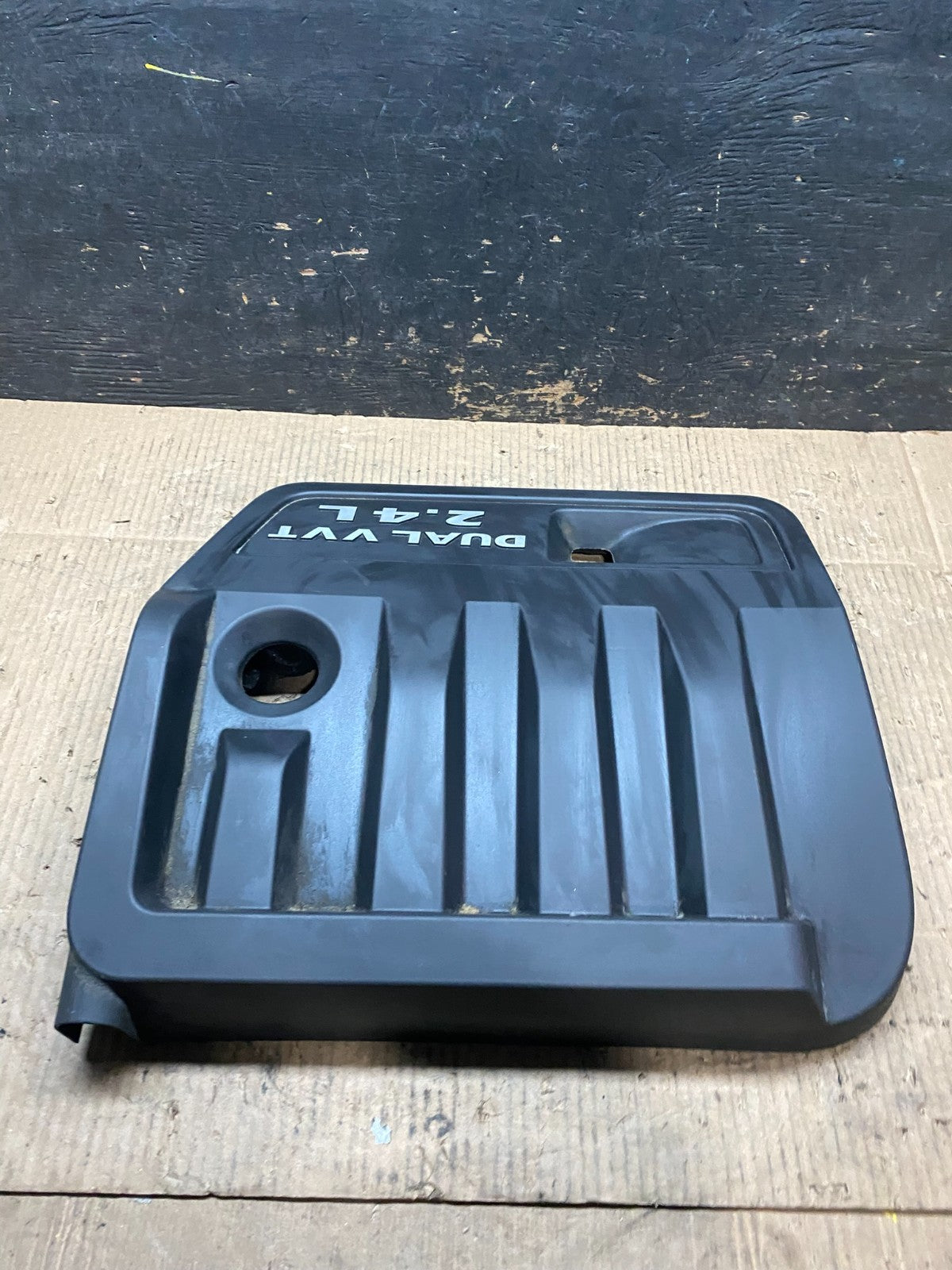 2012 to 2014 Chrysler 200 Engine Cover Top Lid Cover T9592 DG1