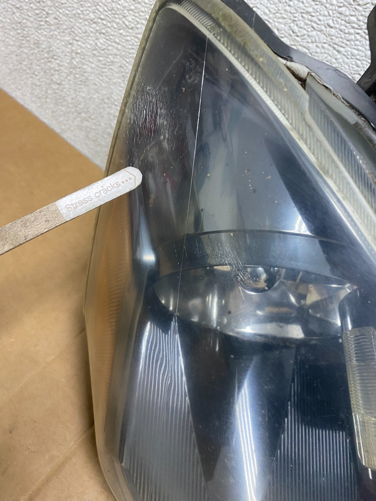 2005 to 2006 Nissan Altima Left+Right Set Halogen Headlights T3665 DW5