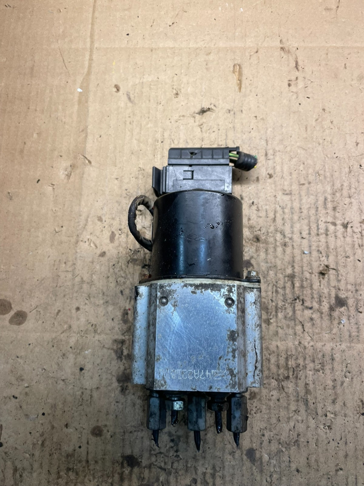 2006 2007 Ford E250 E350 Econoline Anti-Lock ABS Antilock Brake Pump w6801 DG2