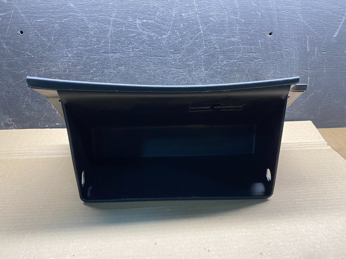 2011 to 2016 Hyundai Elantra Right Passenger Side Glove Box AH7569 DG3
