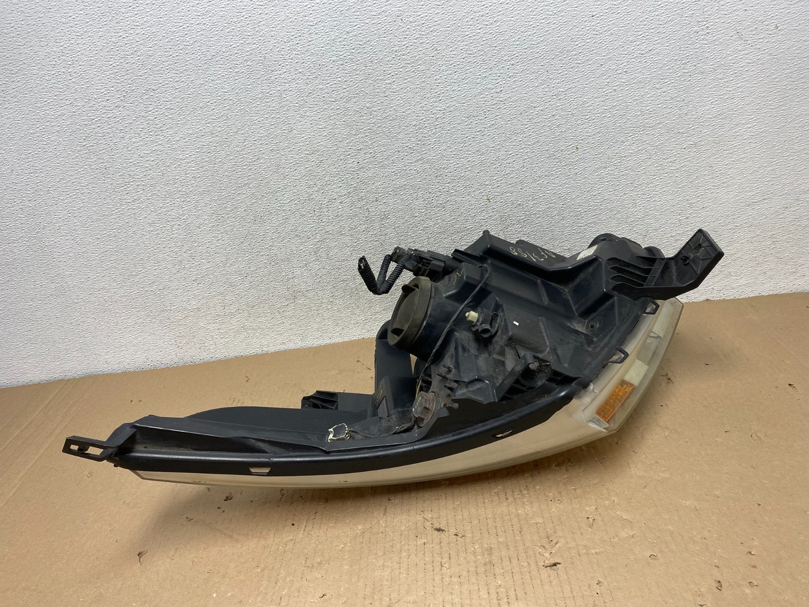 2011 to 2015 Ford Explorer Right Passenger Halogen Headlight AF3188 DW5