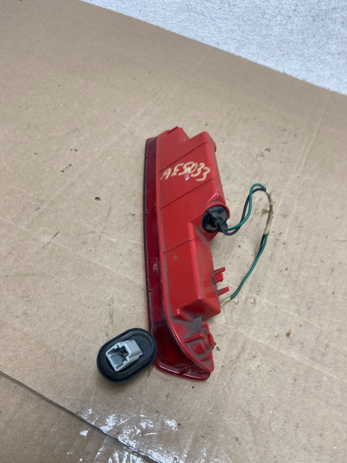 2005 to 2010 Honda Odyssey 3RD Brake Tail Light ae5033 DG5