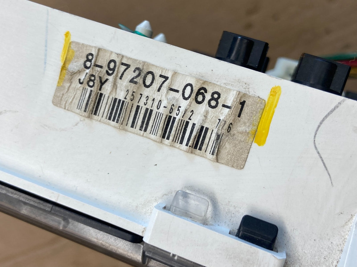 2007 Gmc W4500 Speedometer Speedo Instrument Cluster Gauge AE41346