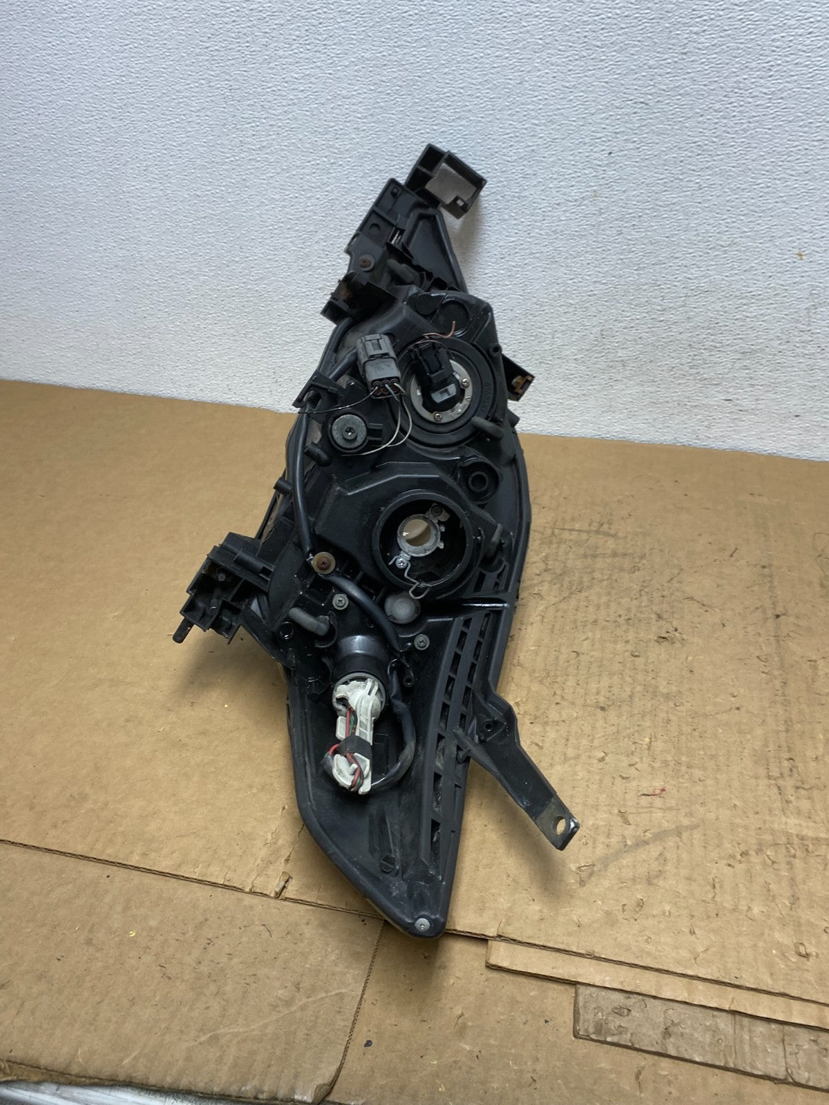 2008 2009 2010 Mazda 5 Right Passenger RH Halogen Headlight AD1433 DW7