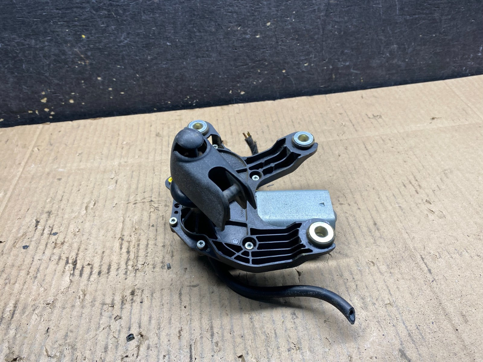 2007-2016 OEM Mini Cooper S R56 R60 R61 Rear Glass Wiper Motor Y1382 DG2