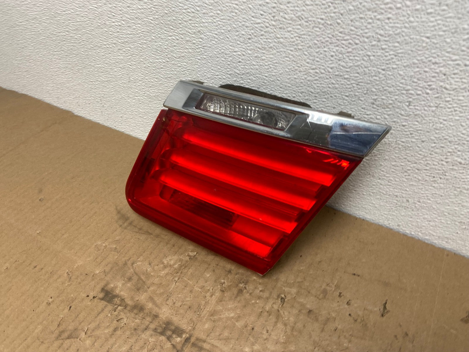 2009 - 2012 Bmw 7-Series F01 F02 750i Right Passenger Inner Tail Light AB8344 LK1