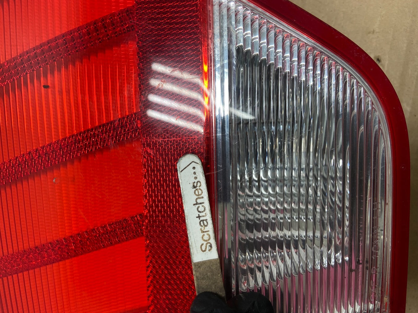 2010-2011 Mercury Milan Left Driver LH Side Inner Tail Light AG8896 DW3