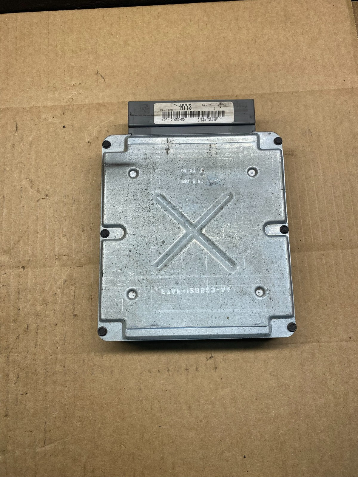 2000 Ford F-250 F-350 5.4L Engine Control Unit ECU Computer Module AG9563 DG1