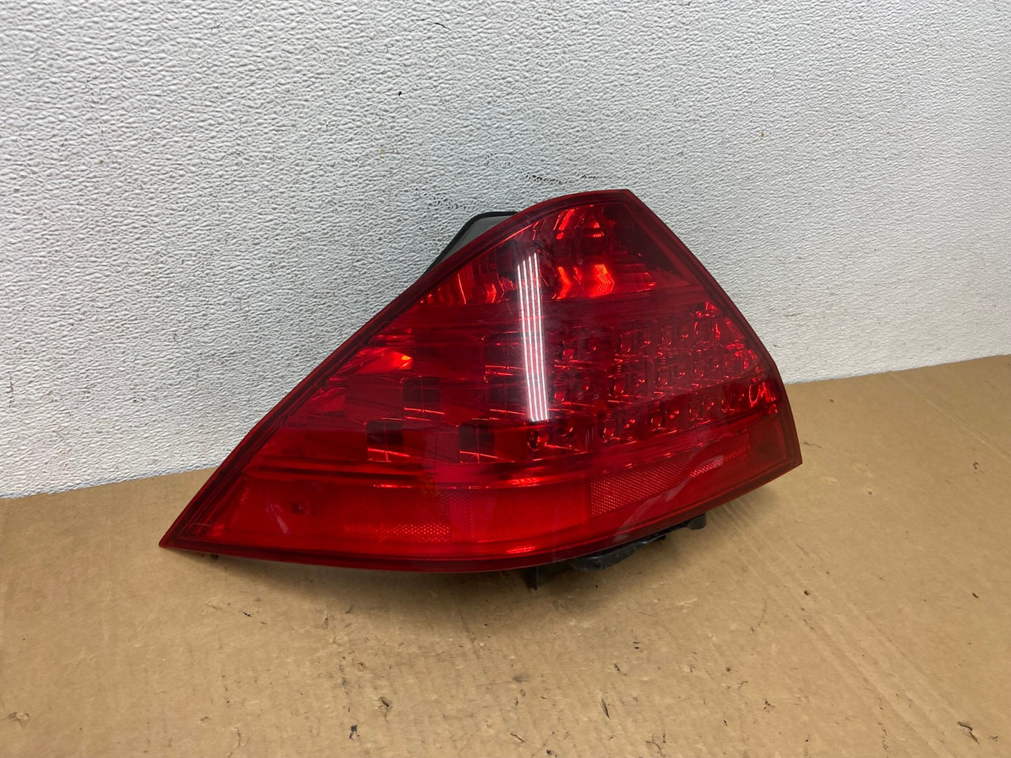 2006 - 2007 Honda Accord Left Driver Lh Side Tail light AD3028 LK2