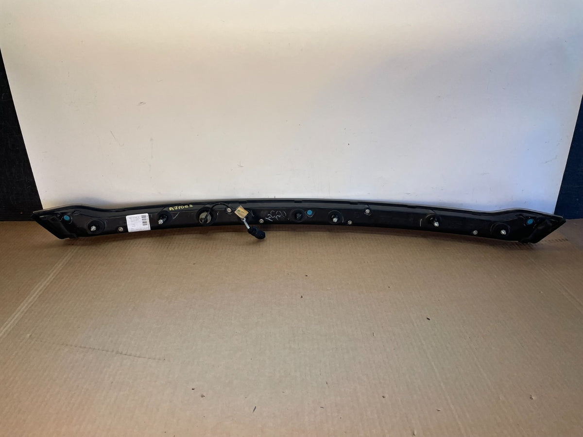 2013-2019 Lincoln MKZ Rear Center Trunk Tailgate Tail Light AJ1053 DG3