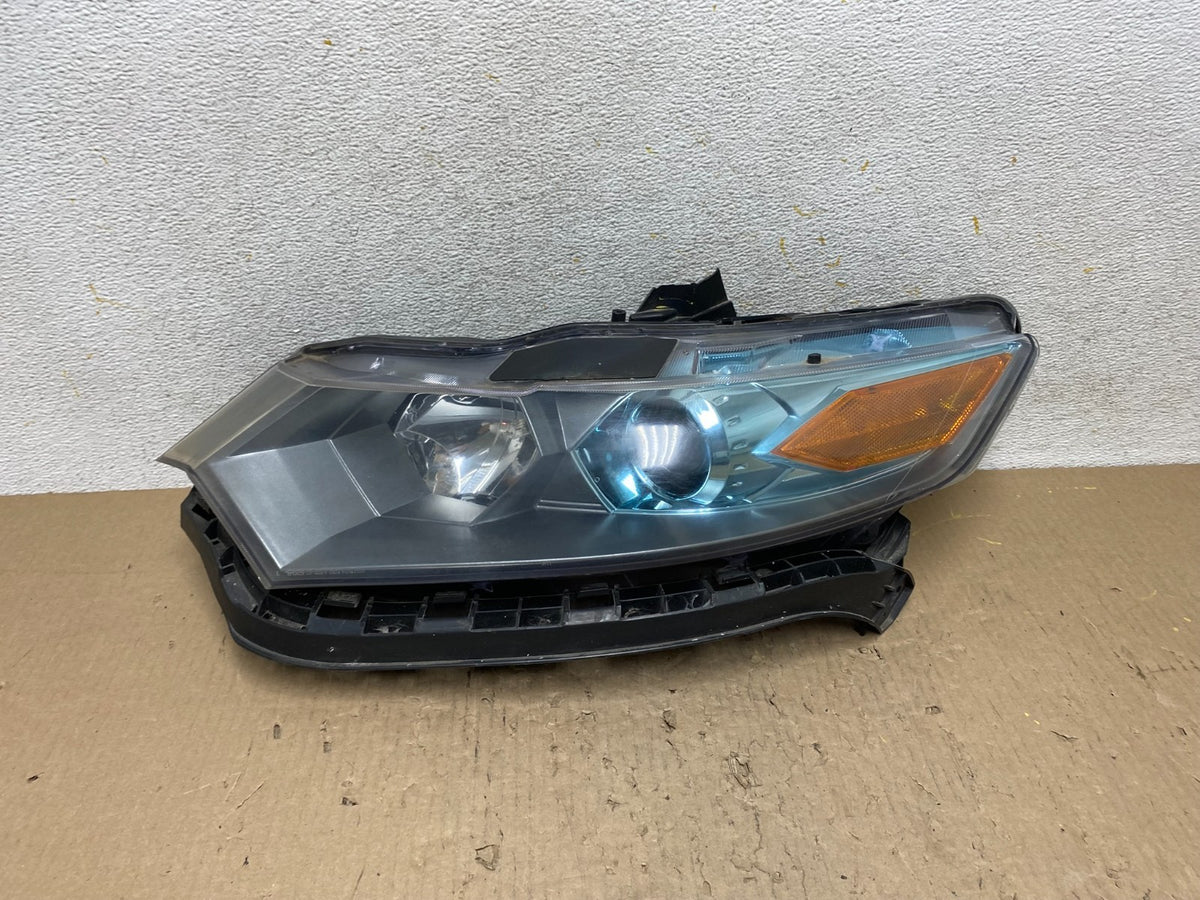 2012 - 2014 Honda Insight Left Driver LH Halogen Headlight AH5996 DW0