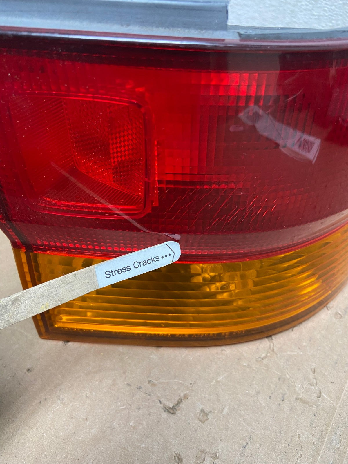 2002 2003 2004 Honda Odyssey Right Passenger Side Tail Light AD8060 LK4
