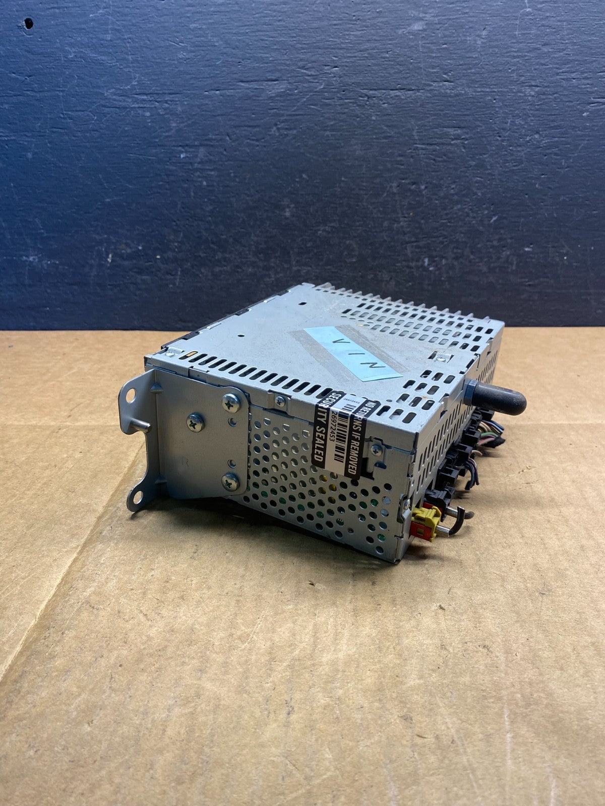 2011 to 2013 Ford Explorer Audio Equipment Radio Receiver AM FM CD ad3593 DG1