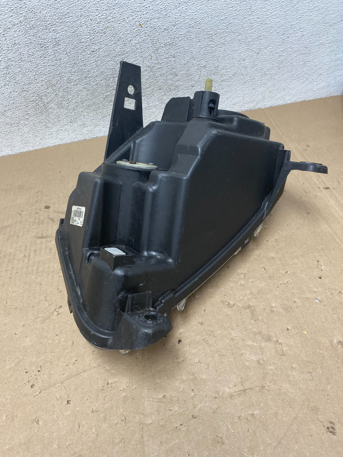 2011-2013 Jeep Grand Cherokee Right Passenger Halogen Headlight AG4769 DW7