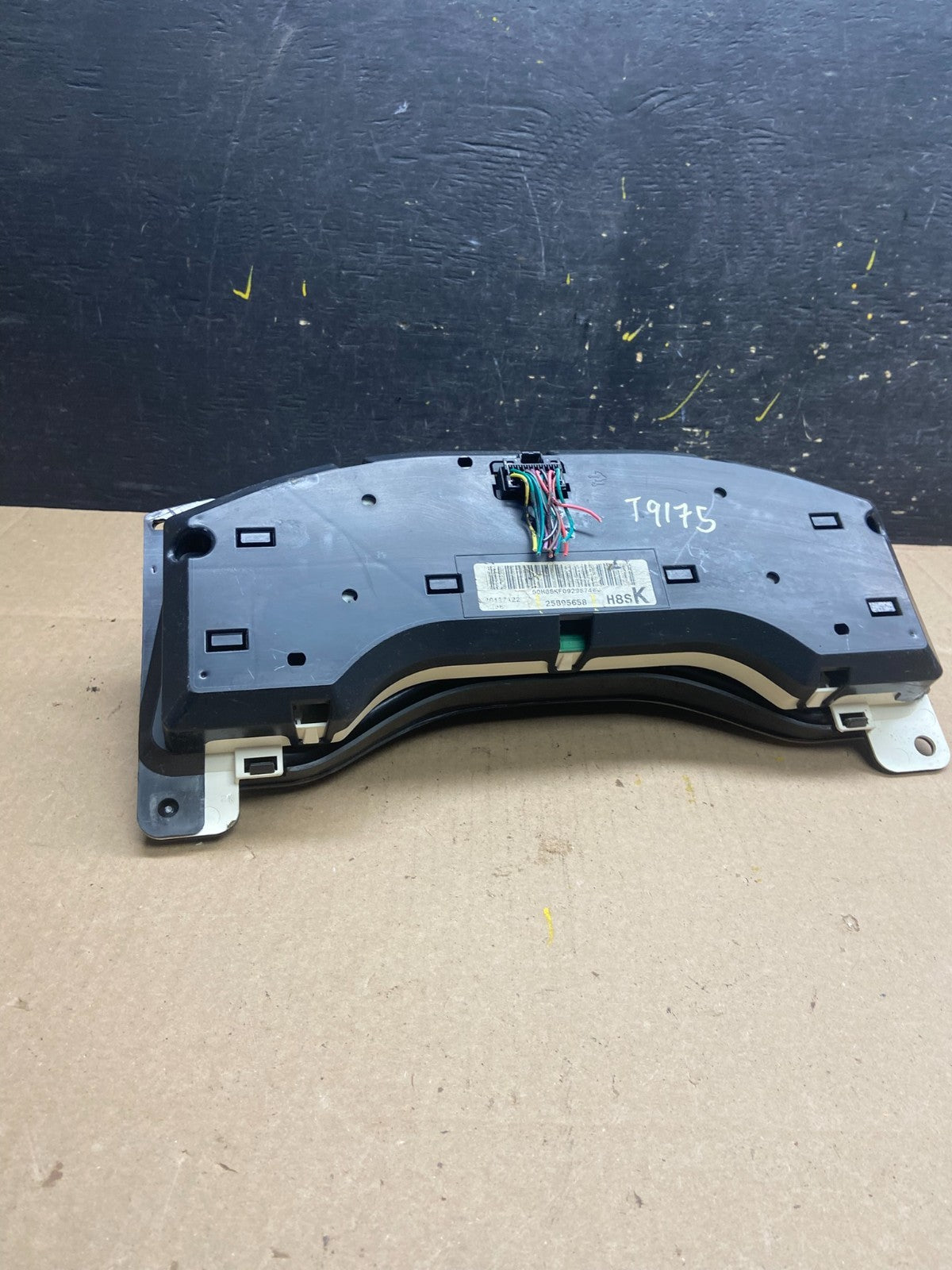 2008 2009 2010 Chevrolet Express Speedometer Cluster Gauge OEM T9175 DG5