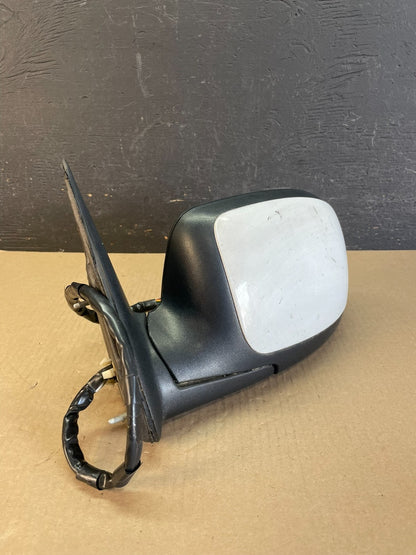 2003-2006 Chevrolet Tahoe Suburban Left Driver LH Turn Door Mirror AE1135 DW1