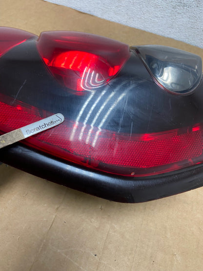 2002 to 2009 Chevrolet Trailblazer Left Driver LH Side Tail Light AD4469 LK3