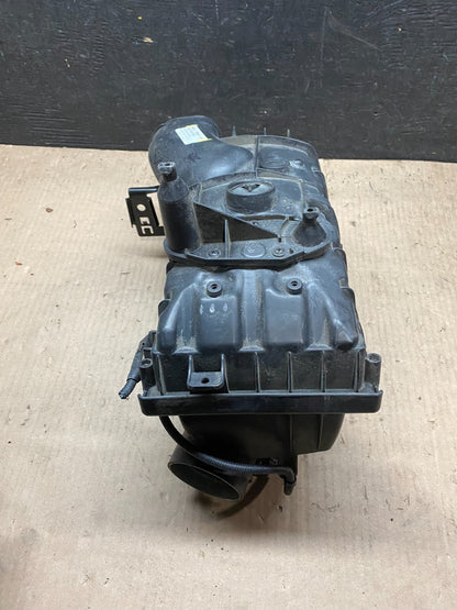 2010-2013 Land Range Rover OEM 5.0L Left Driver LH Air Filter Cleaner Box J06545