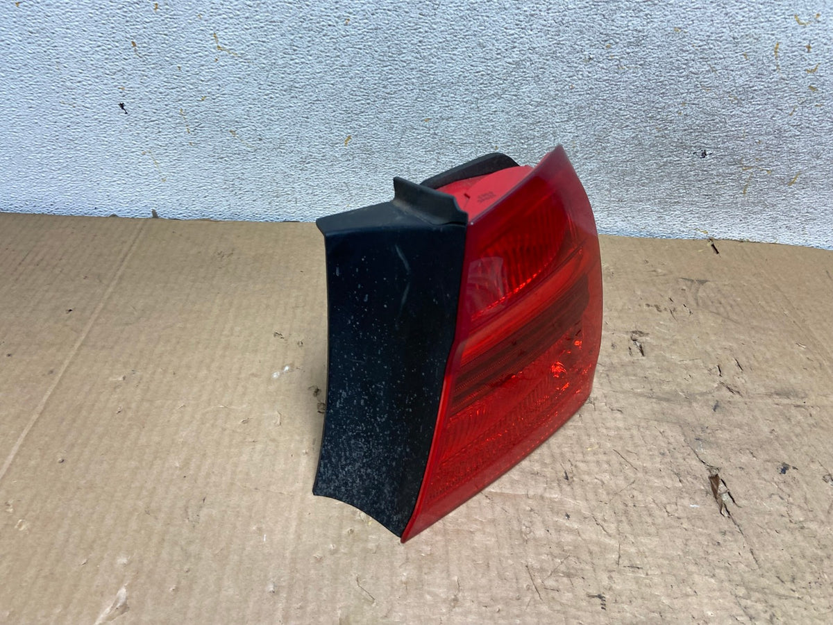 2006 2007 2008 Bmw 328i 3 Series Right Passenger Rh Side Tail Light AI8250 LK2