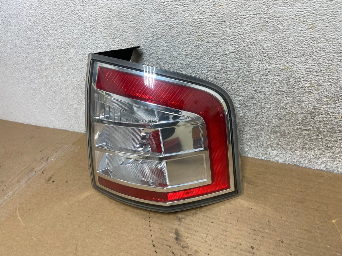 2007 to 2010 Ford Edge Tail light Right Passenger Rh Side AH4231 LK2