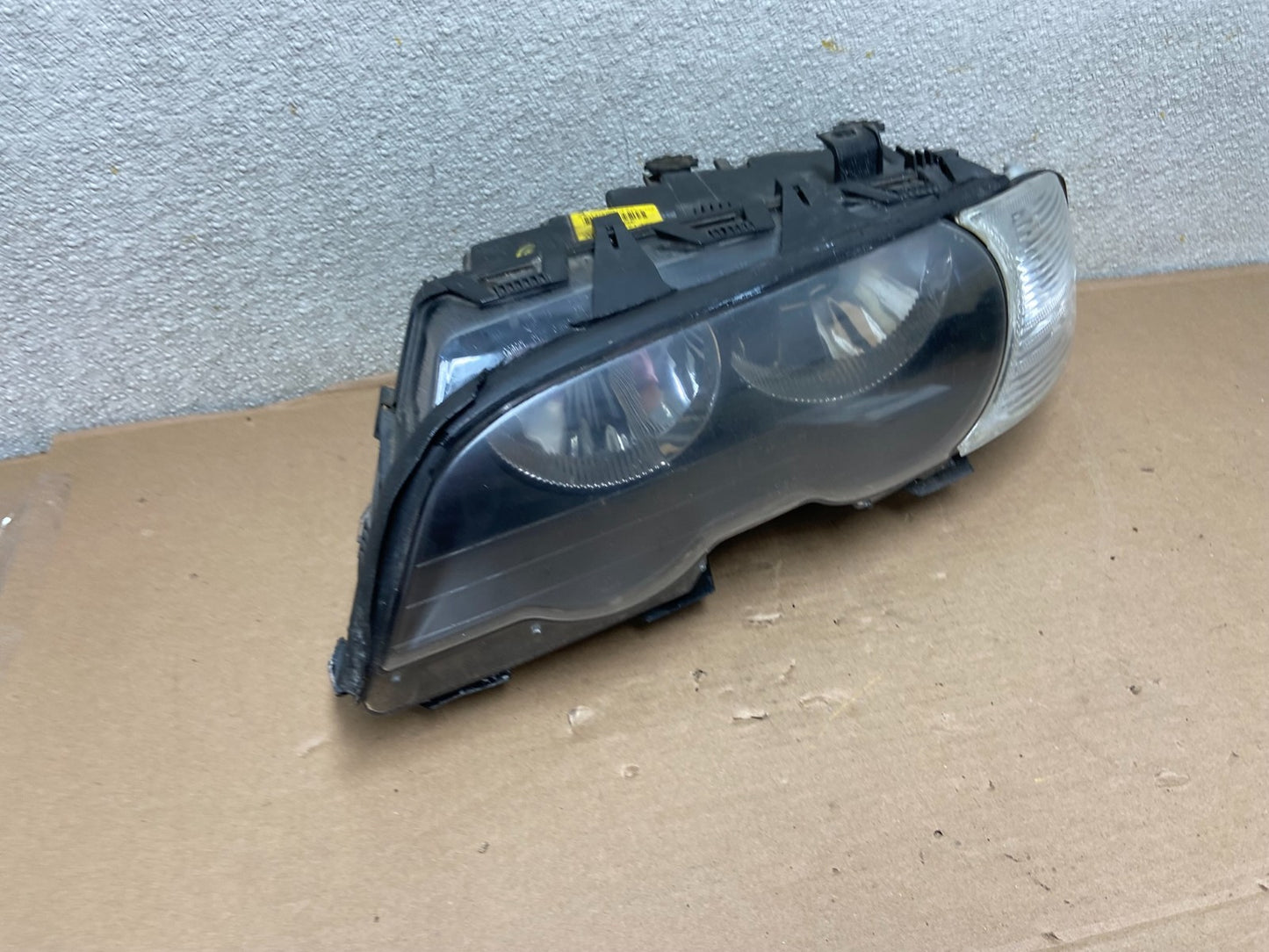2000 to 2003 BMW 325Ci 330Ci E46 Coupe Left Side Halogen Headlight AA9891 DW2