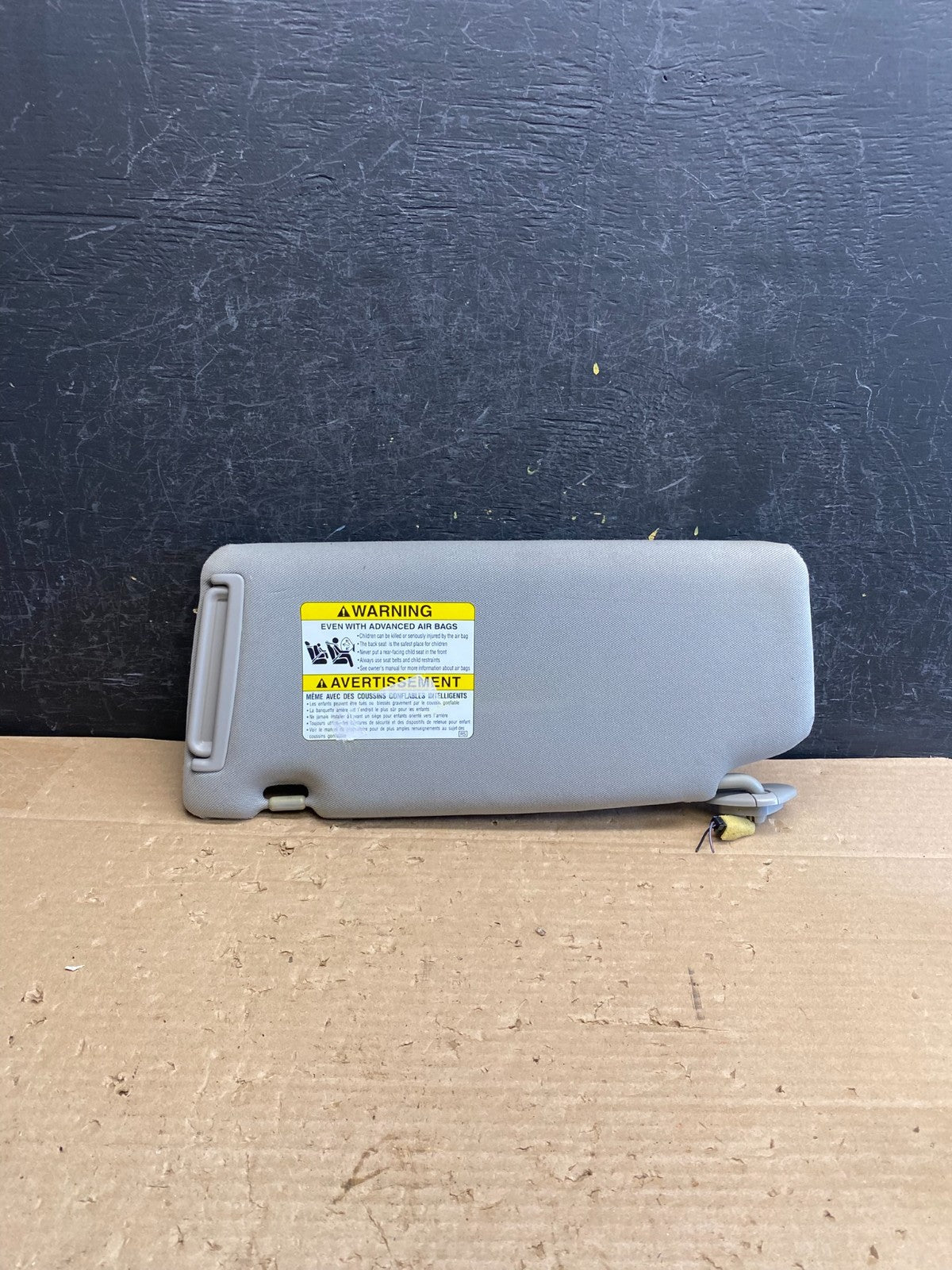 2006 to 2014 Subaru Tribeca Passenger Right Side Sun Visor AG8467 PS1