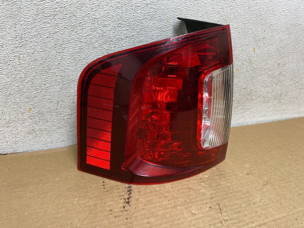 2011 to 2014 Ford Edge Sport Smoked Left Driver Lh Side Tail light AH8116 DW1