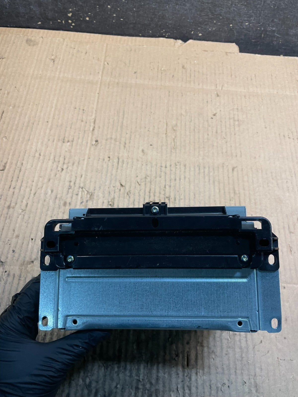 2011 - 2013 Dodge Journey Radio Info Media CD Player Unit OEM Y1062 DG0