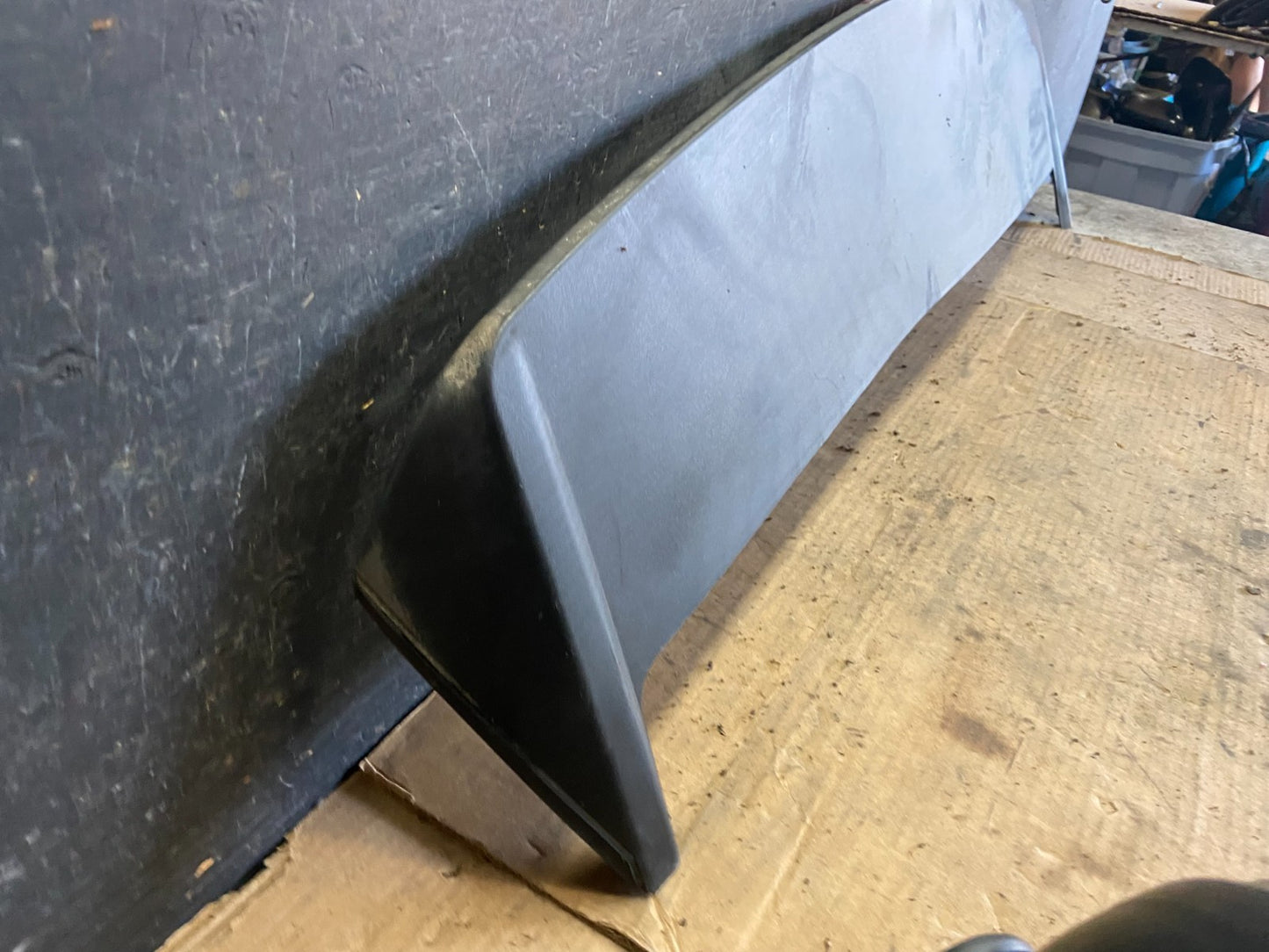 2007 to 2012 Dodge Caliber Rear Trunk Spoiler OEM R2049 DG2