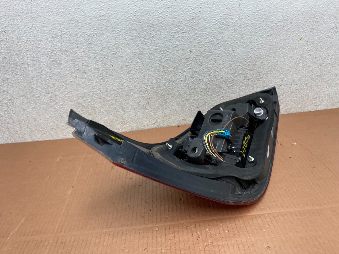 2008 to 2010 BMW 5 525i 530i Right Passenger Rh Tail Side Light Oem L9806 DW8