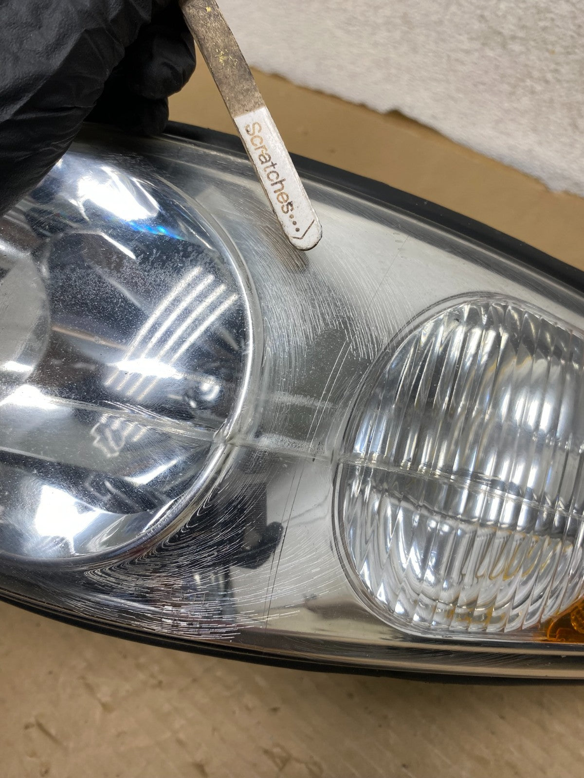 2000 to 2005 Buick Lesabre Headlight Left Driver Lh Side Halogen AH0567 DW3