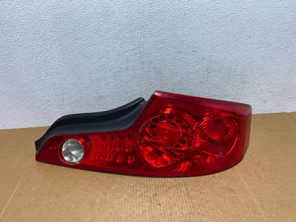 2003 - 2005 Infiniti G35 Coupe Right Passenger Rh Outer Tail Light AD9212 LK0