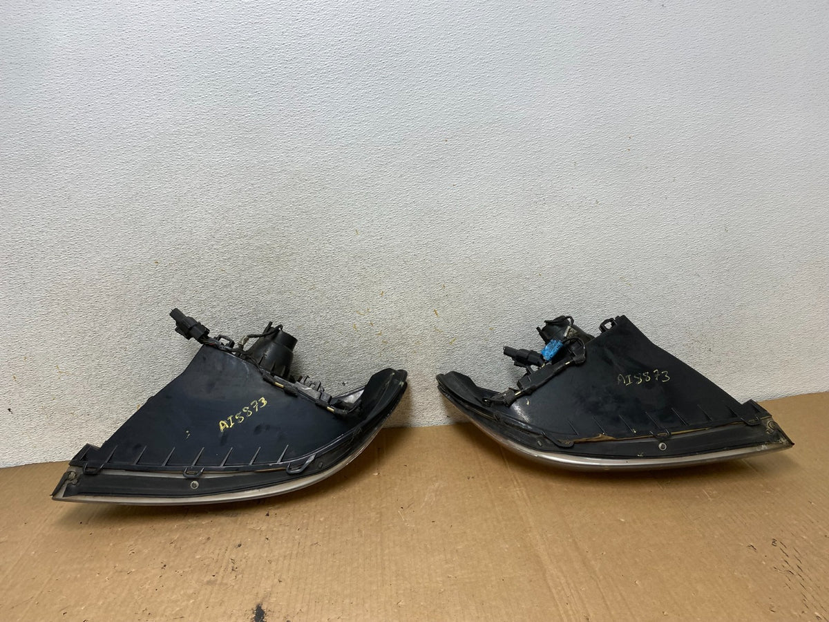 2000 to 2007 Ford Taurus Left+Right Side Halogen Headlights AI8873 DW14