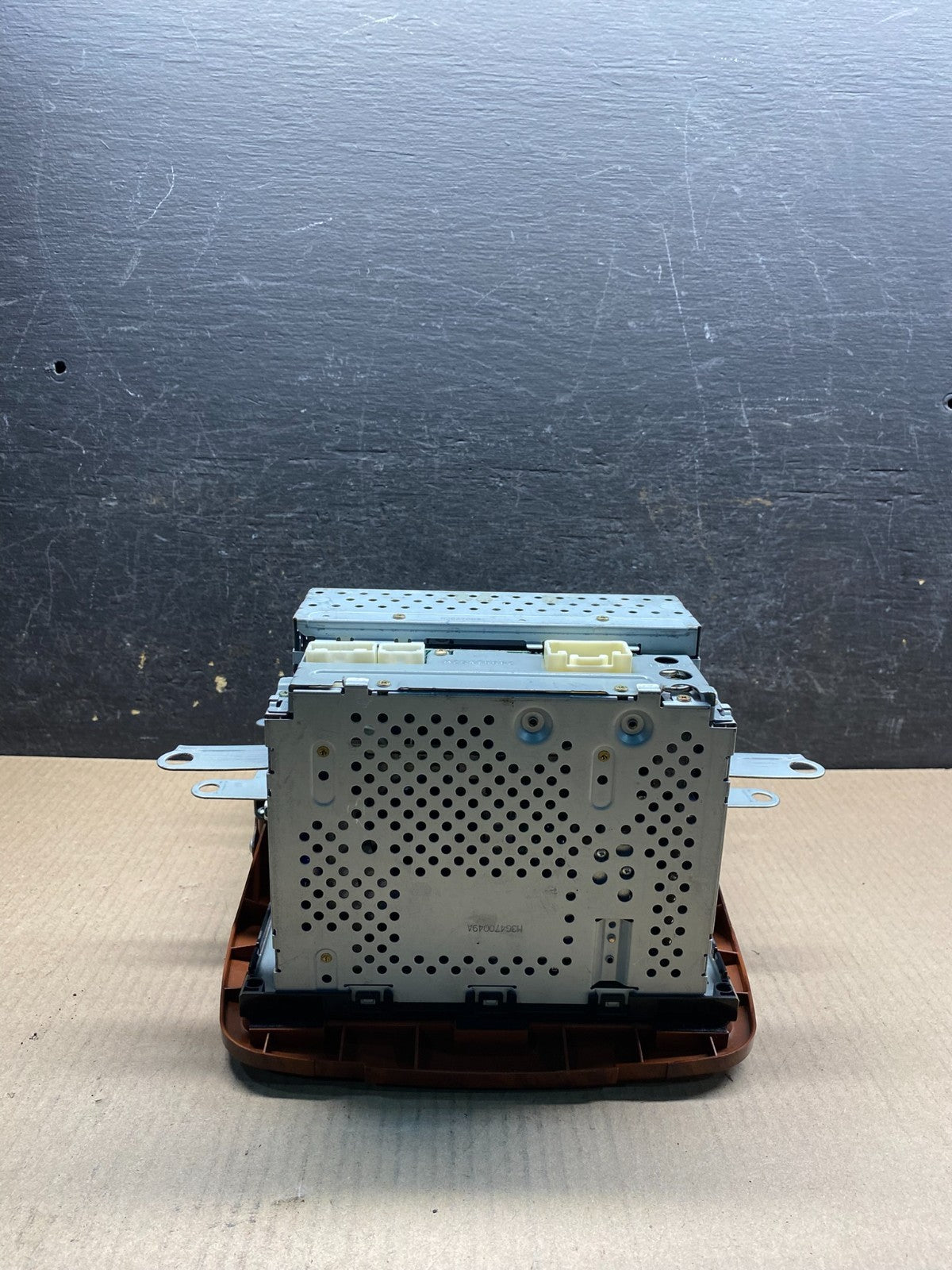 2004 to 2007 Toyota Highlander Climate Control Heater Radio Bezel AI5324 DG5