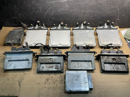 Mix of 10 Ford ECM Engine Computer Module X8636 PS1