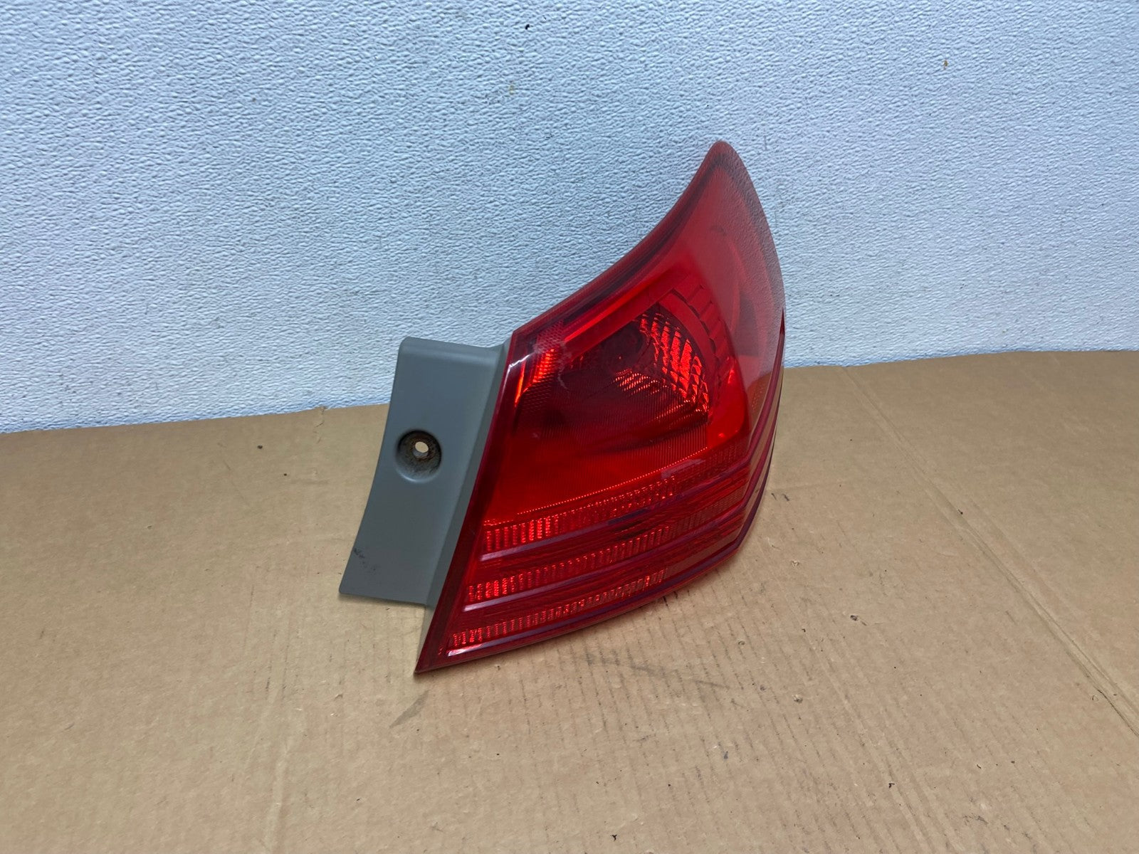 2008 to 2015 Nissan Rogue Right Passenger Rh Side Tail Light AC7510 LK2