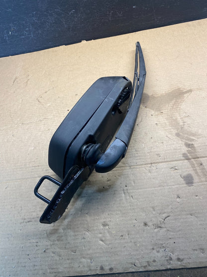 2011-2013 Jeep Grand Cherokee Tailgate Back Door Rear Wiper Motor Wiper AC68502