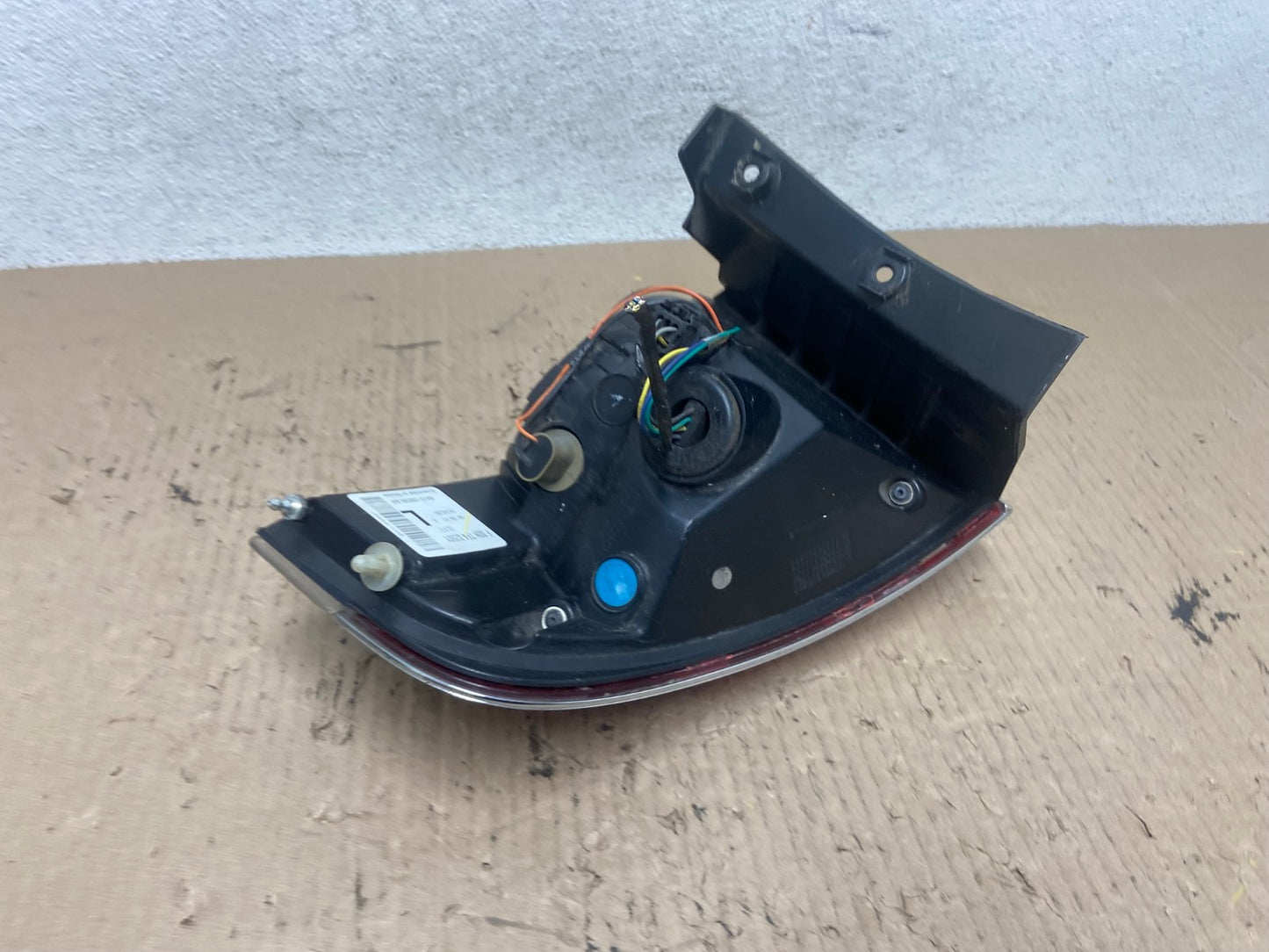 2011 to 2015 Lincoln MKX Left Driver LH Side Tail Light AF7037 LK4