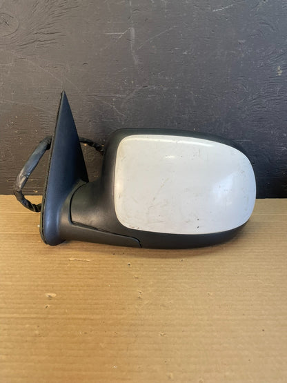 2003-2006 Chevrolet Tahoe Suburban Left Driver LH Turn Door Mirror AE8645 DW0