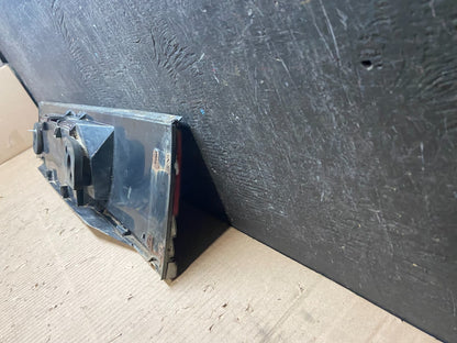 1989 - 1991 Plymouth Acclaim Center Tail Panel Finish Trunk License Plate i35994