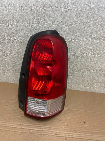 2005 - 2009 Pontiac Montana / Uplander Right Passenger Tail Light Oem AB1047 LK0