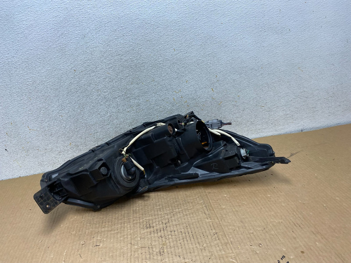 2010 2011 2012 Subaru Legacy Outback Left Driver Halogen Headlight AI6719 DW6