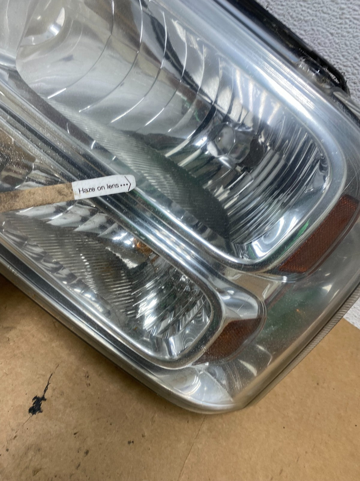 2005-2007 Ford F-250 F250 Super Duty Left Driver LH Side Headlight AE3228 DW5
