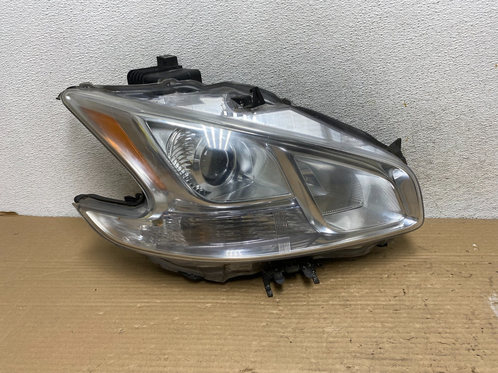 Halogen 2009-2014 Nissan Maxima Right Passenger Headlight DEPO AG9118 DW0