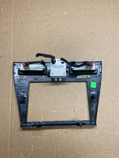 2006 to 2009 Ford Fusion Center Dash Radio Clock Bezel Trim OEM x6559 DG4