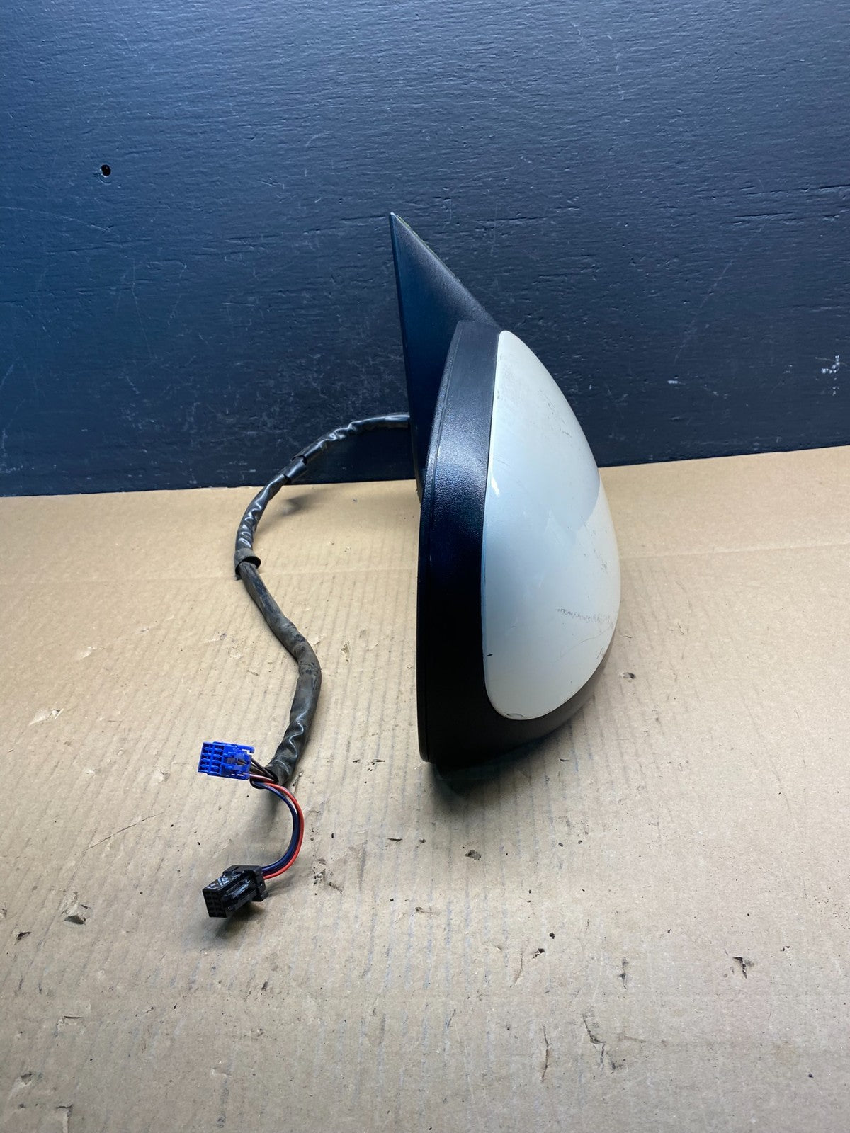 2003 - 2006 Cadillac Escalade Right Passenger Turn Sgn View Mirror AC2490 MS10
